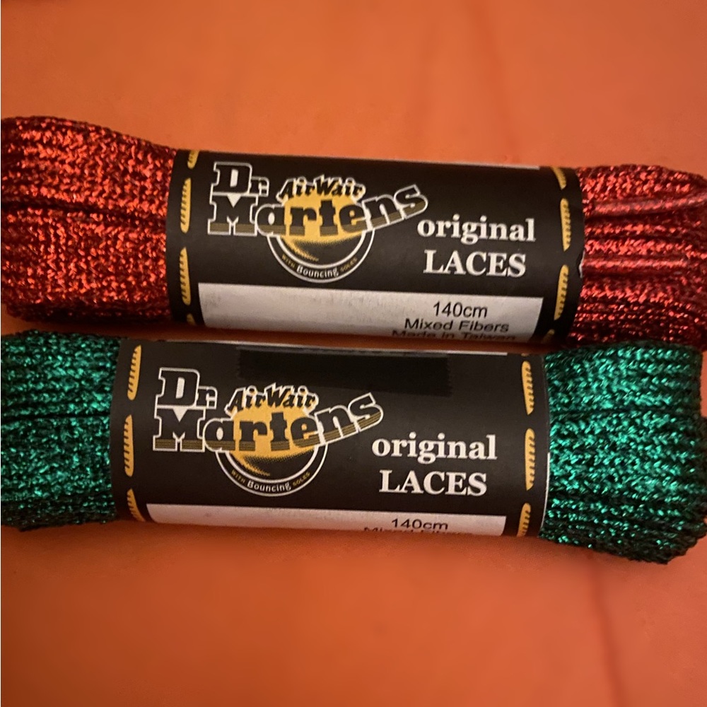Dr. Martens Red Green Sparkle Shoelaces - 2016 - New - Picture 2 of 2